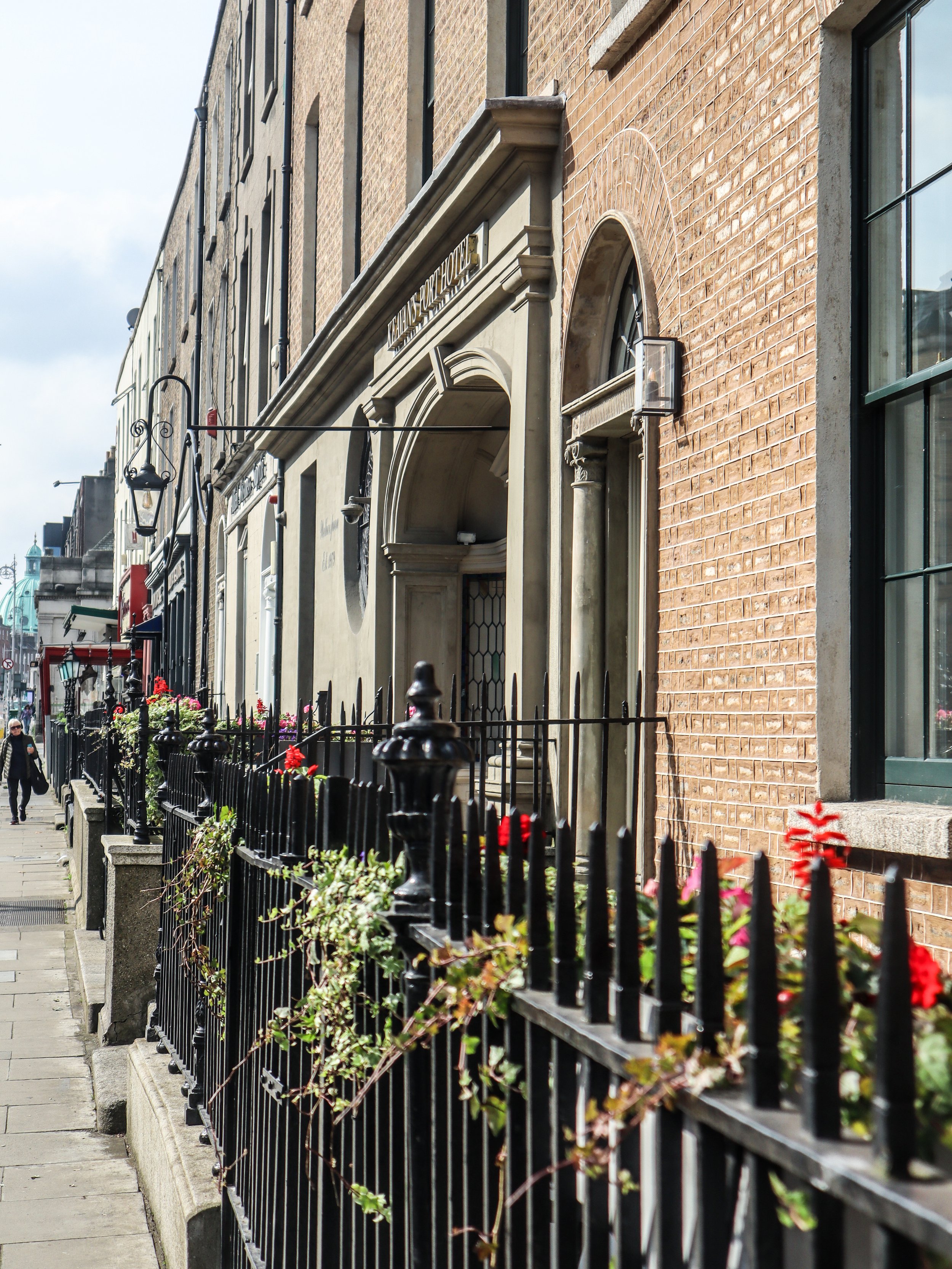 Keavan’s Port – J D Wetherspoon - Photo 16