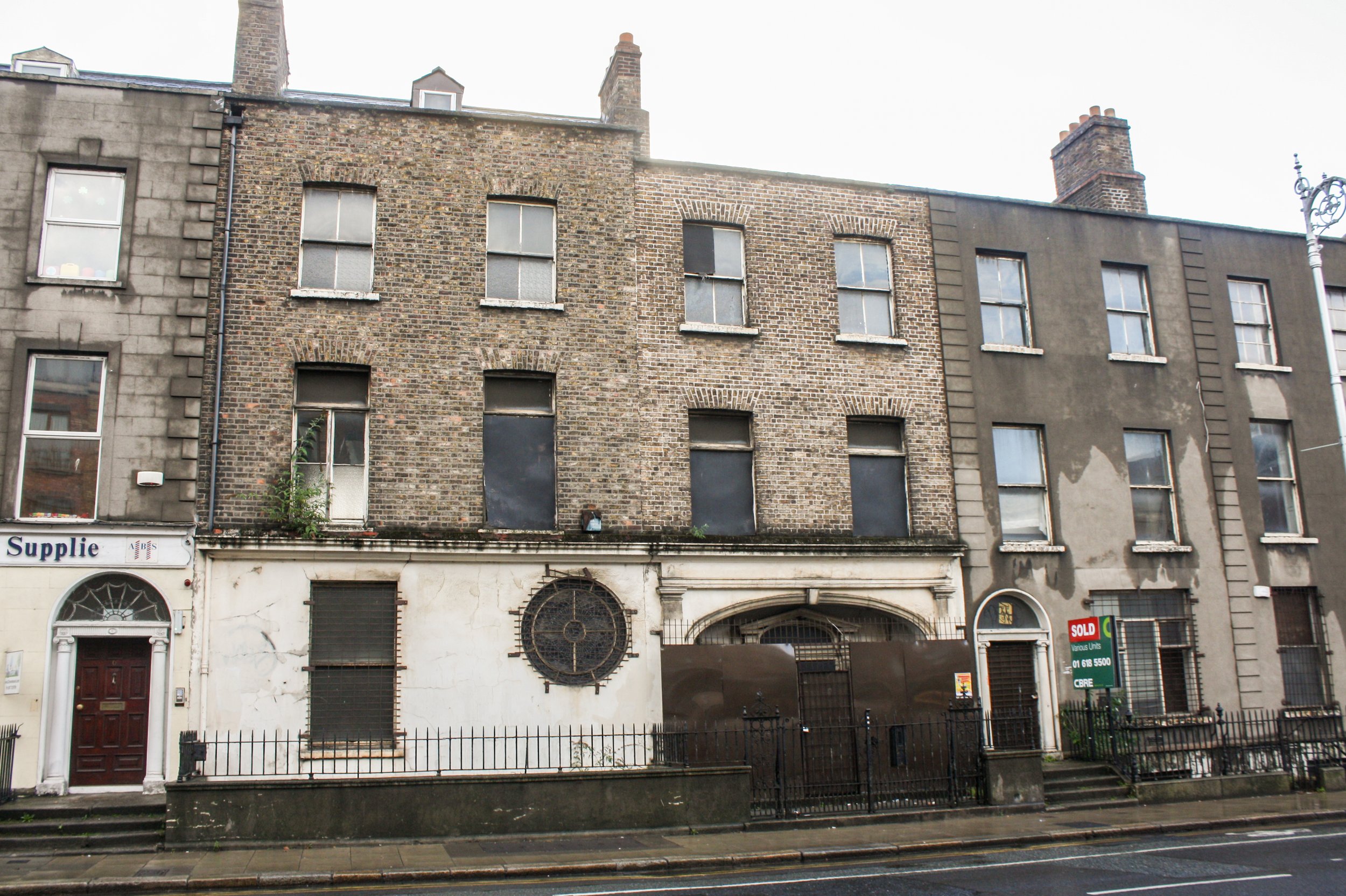 Keavan’s Port – J D Wetherspoon - Photo 19